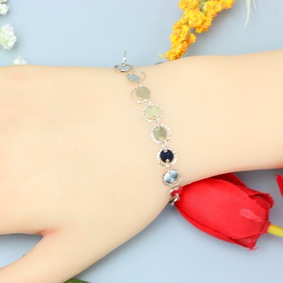 "Elegant & Trendy Bracelet, A Perfect Gift for Women, Thoughtful, EVCH1854 - Picture 1 of 10